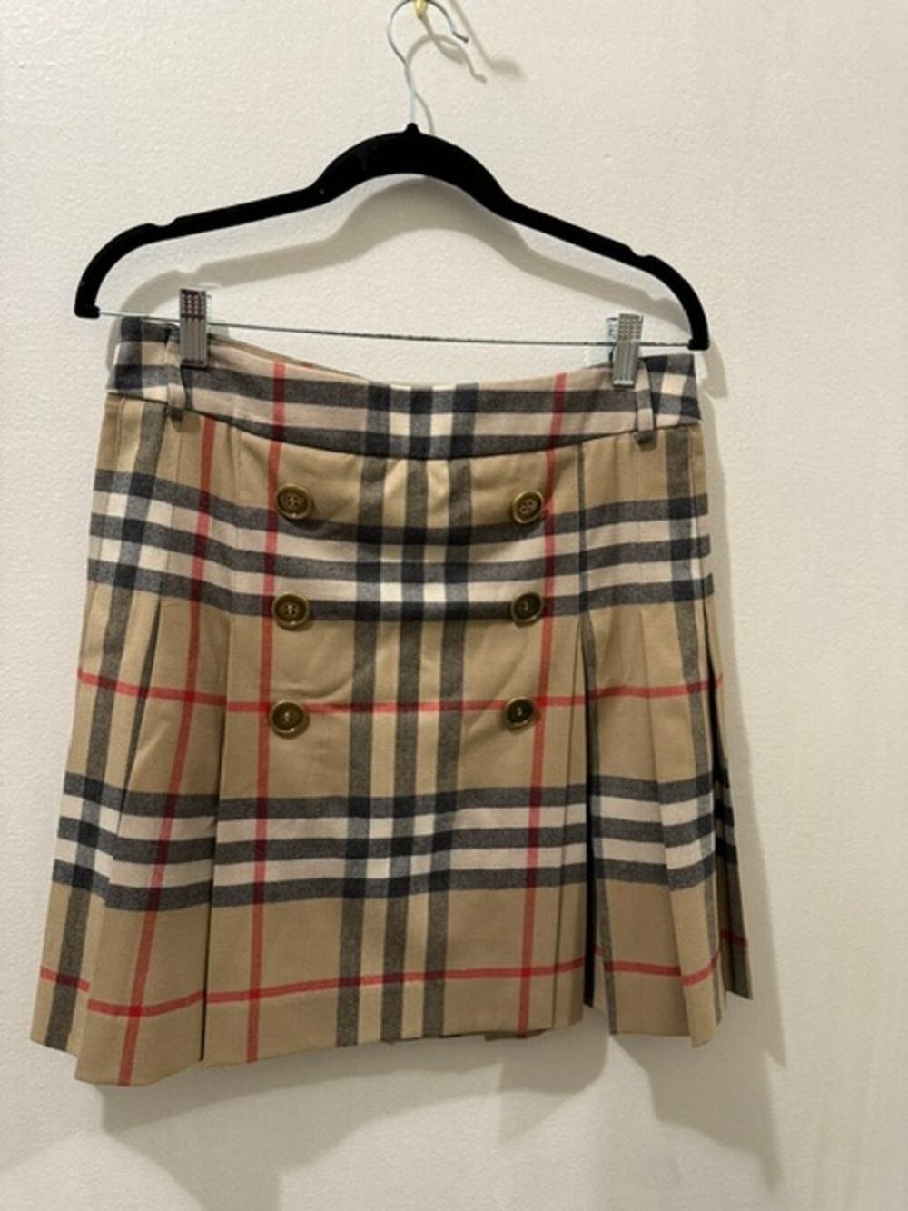 Burberry skirt